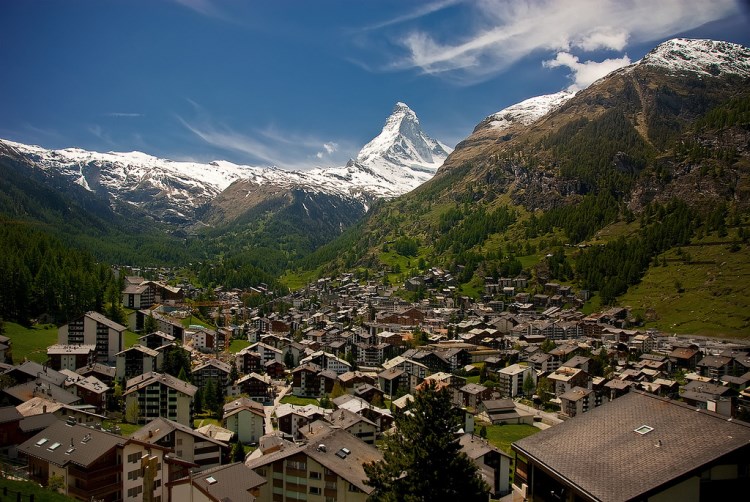 # 1 de pequeñas ciudades en Suiza