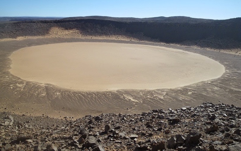 Cráter Amguid
