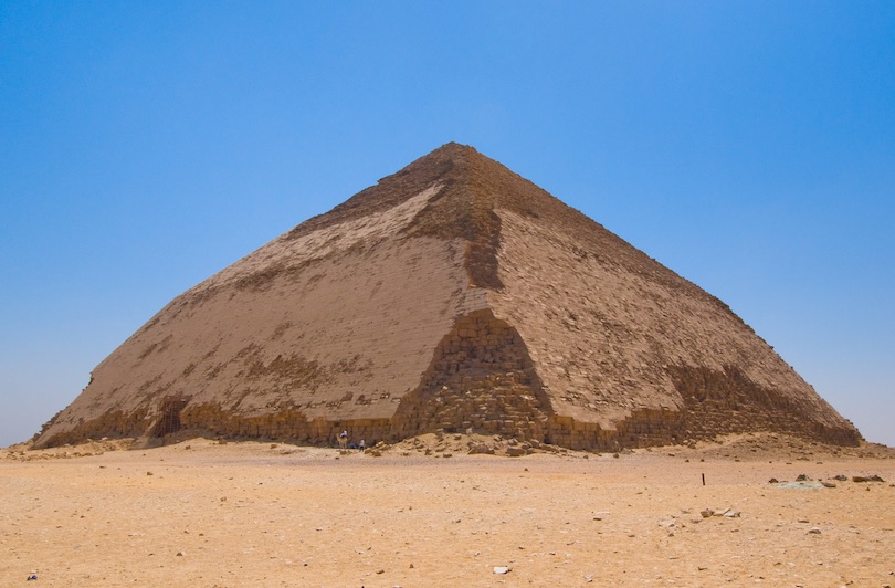 Pirámide doblada