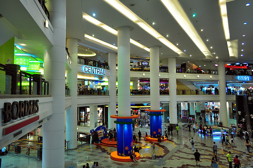 The largest mall in America: 20 biggest shopping centres in the