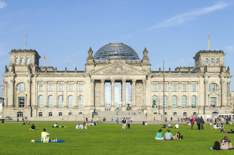 berlin tourist locations Reichstag