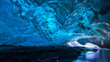 iceland volcano tourist attraction