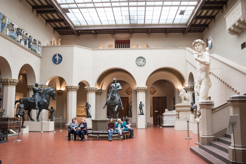 city sightseeing tour benidorm Pushkin Museum