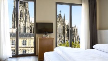 tourist attractions near cologne cathedral