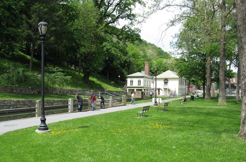 Berkeley Springs State Park