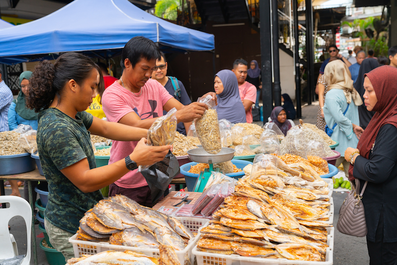 Gaya Street Sunday Market