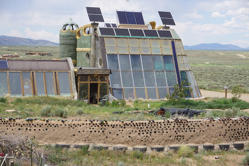 Earthships