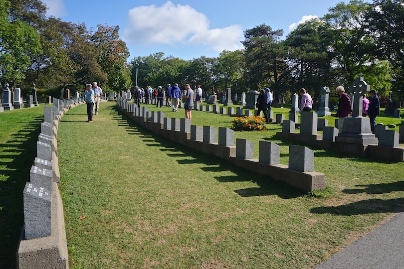 Fairview Lawn Cemetery