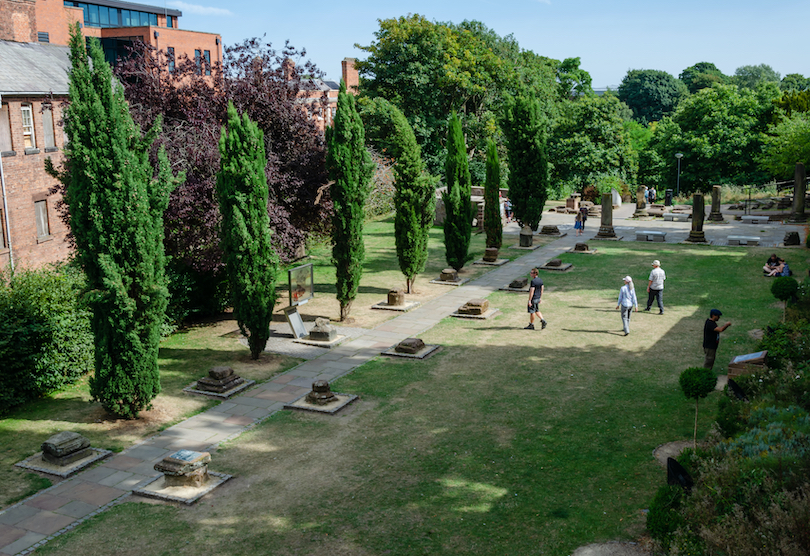 Roman Gardens