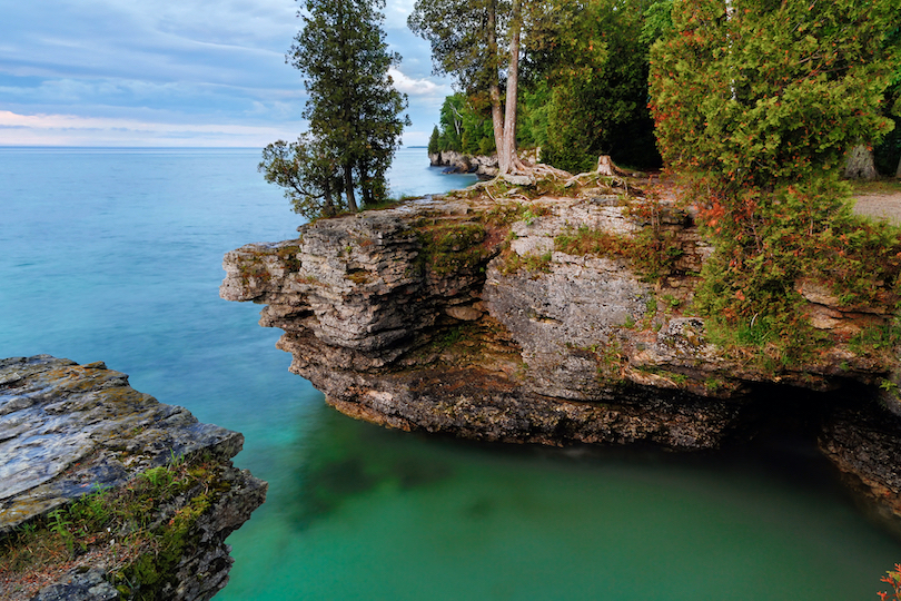 Cave Point County Park