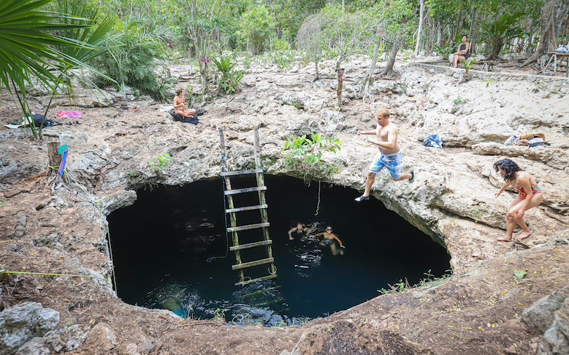 Cenote Calavera