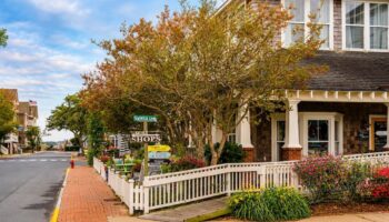 Manteo