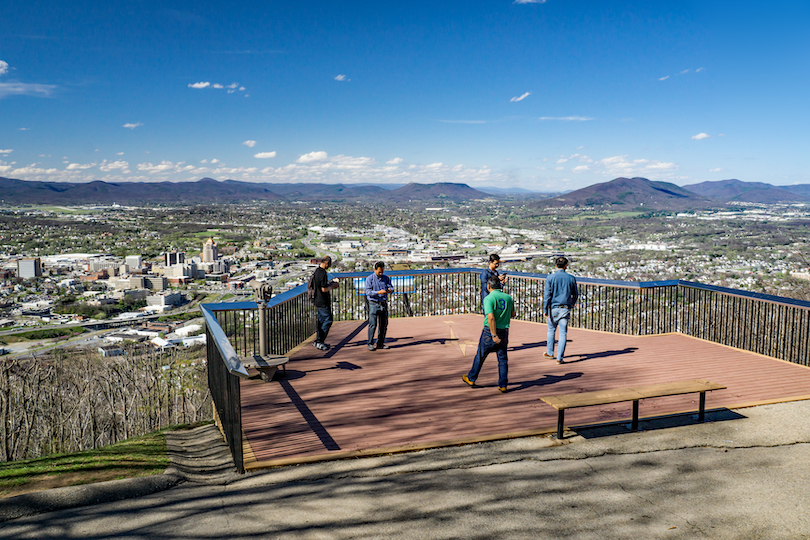 Mill Mountain Star & Park