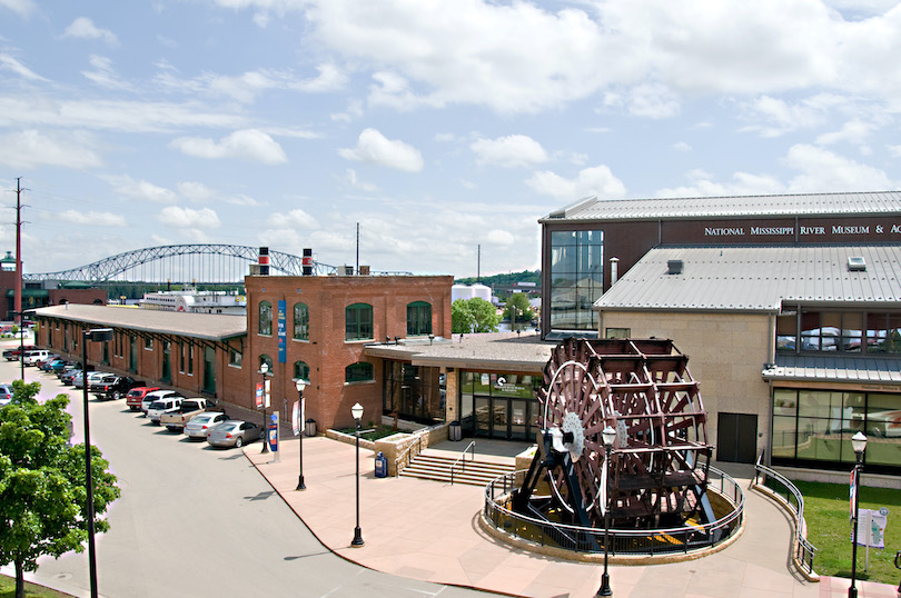 National Mississippi River Museum & Aquarium