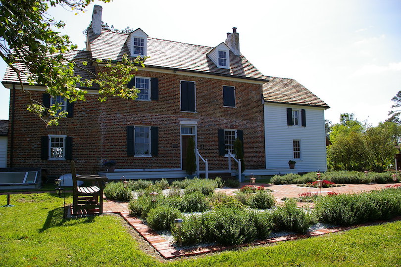 Ferry Plantation House