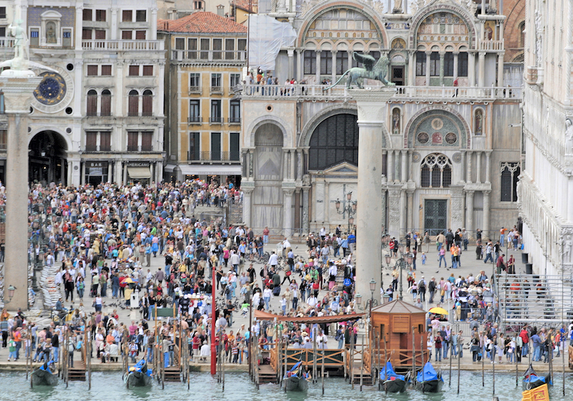 Venice crowds