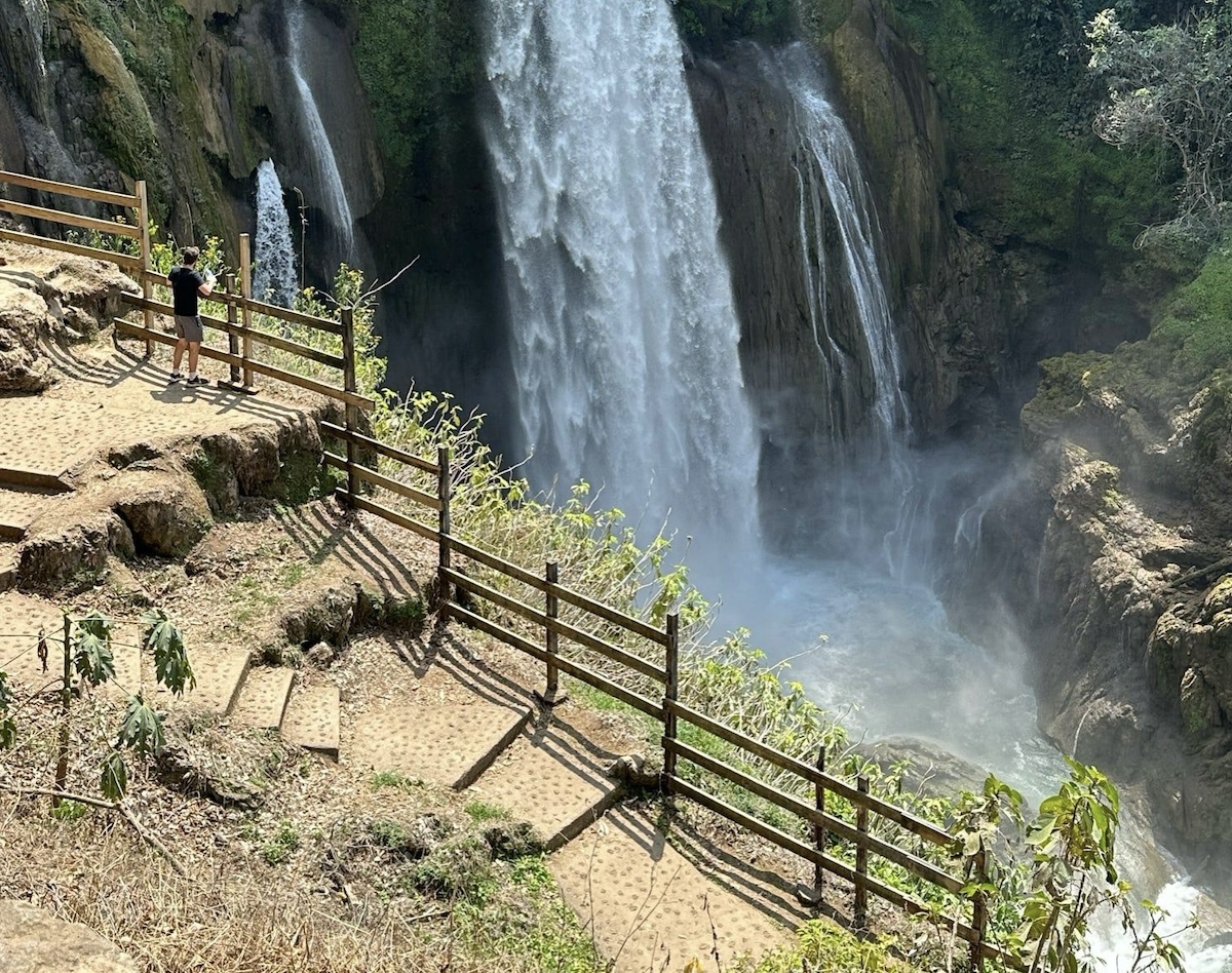 Pulhapanzak Waterfall