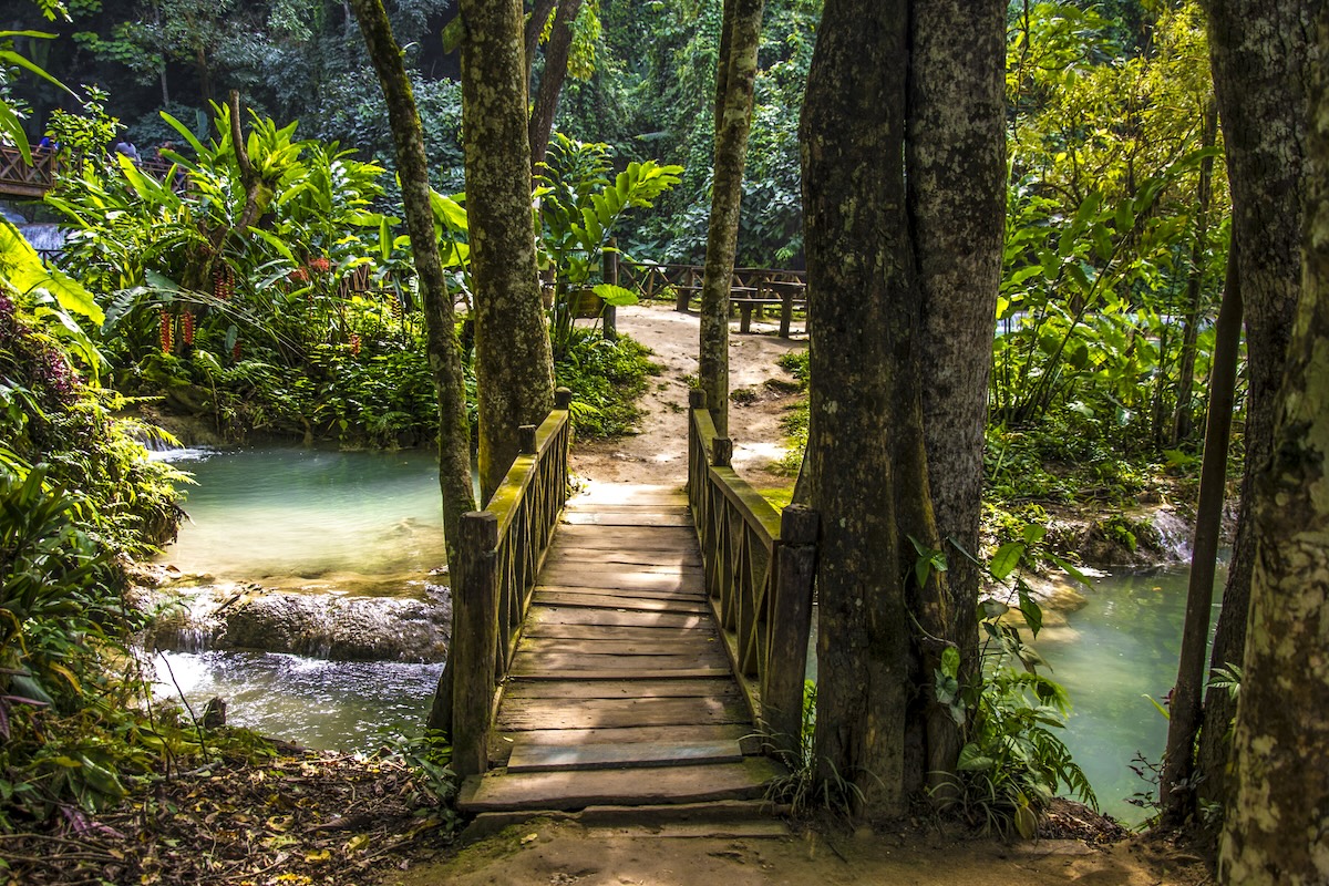 Kuang Si Trails