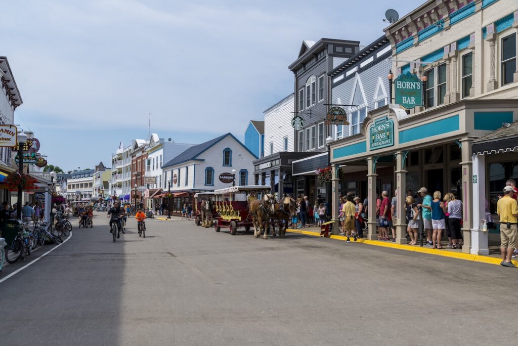 33 Historic Landmarks Every American Should Visit (+Map) - Touropia