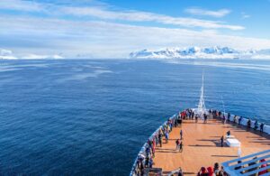 Cruise Antarctica