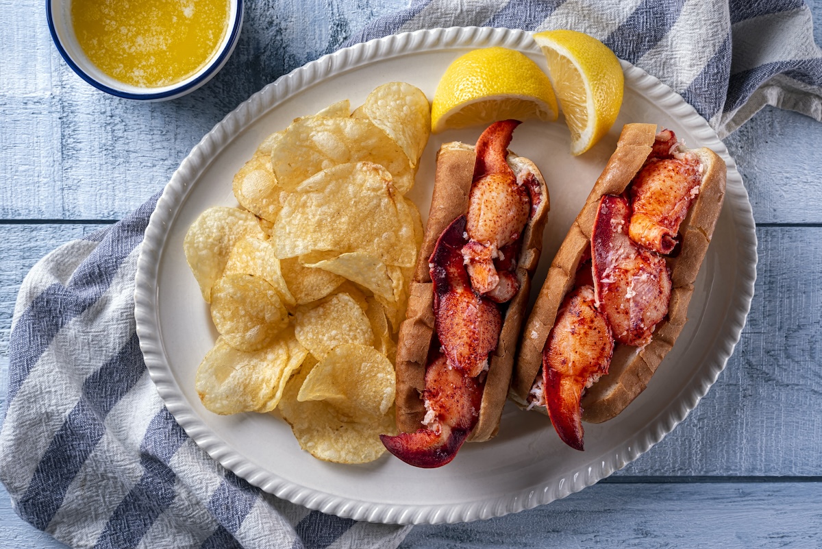 Hot lobster rolls