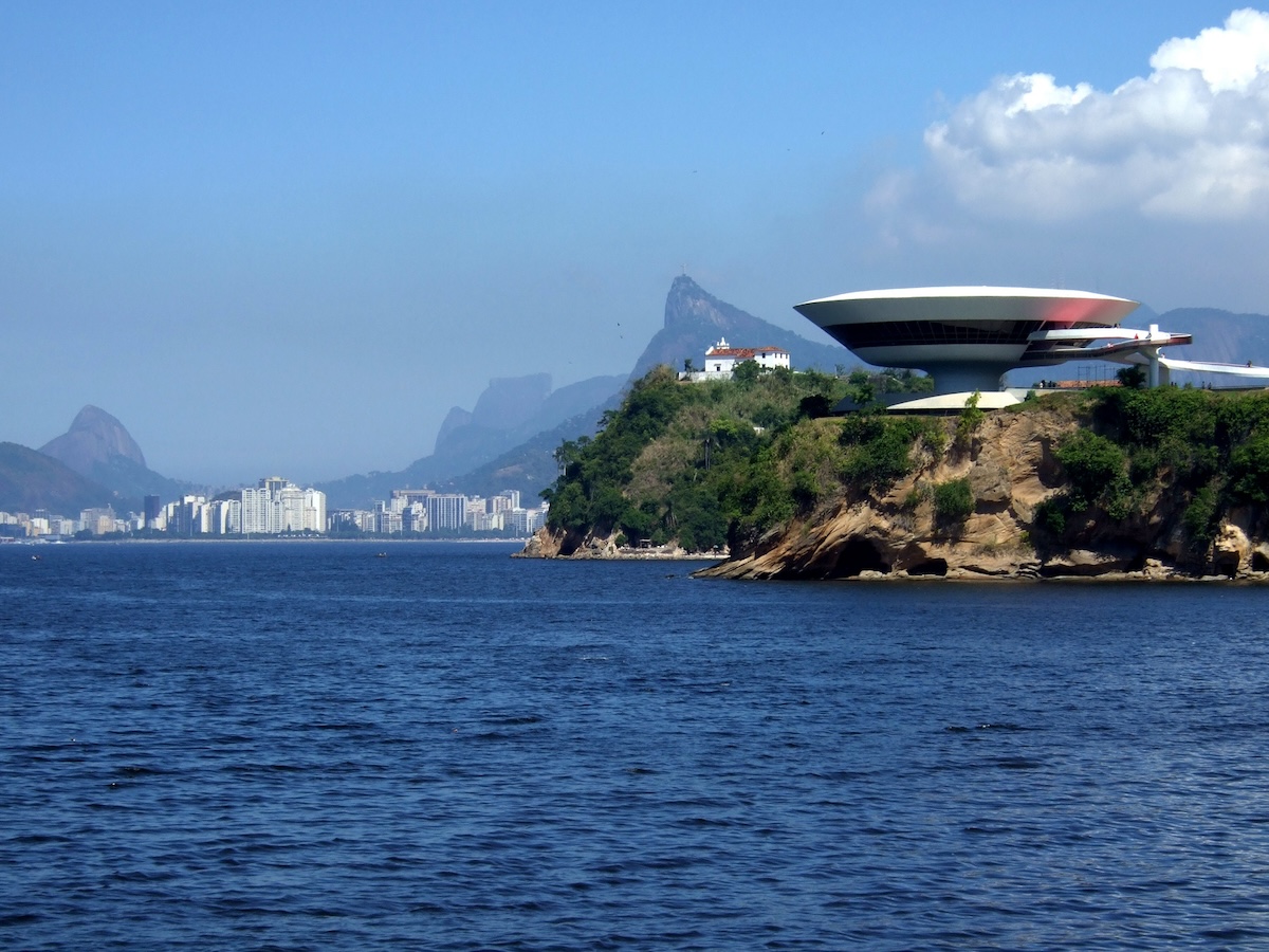 Niterói Contemporary Art Museum
