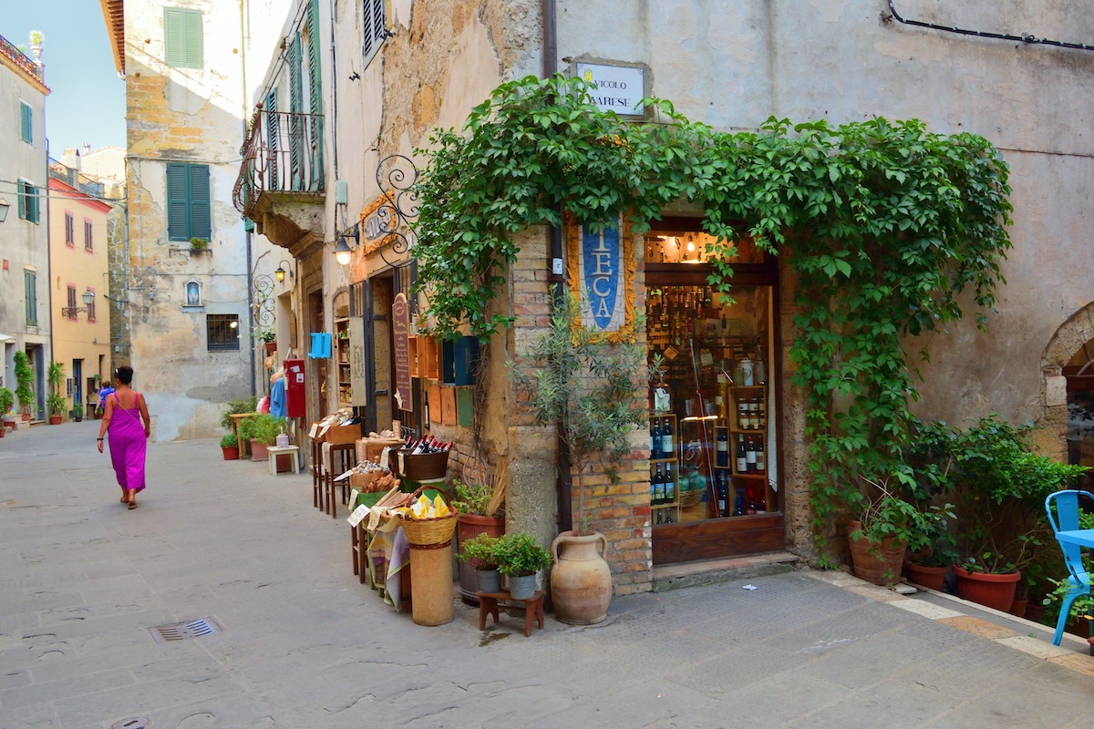 Pitigliano