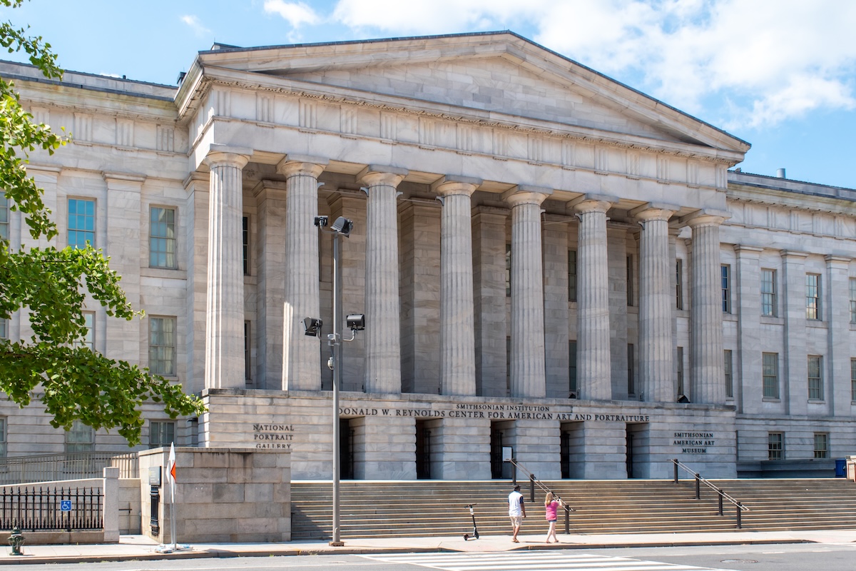 Donald W. Reynolds Center, DC