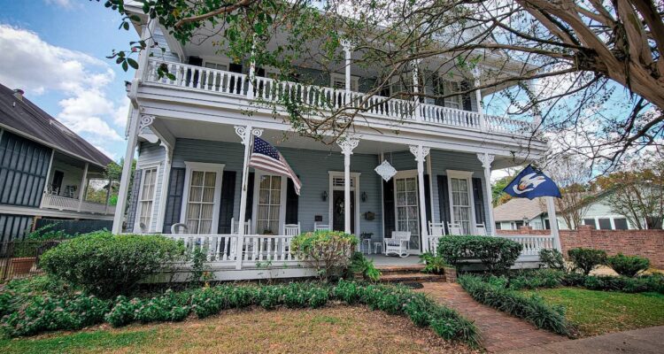 Natchitoches