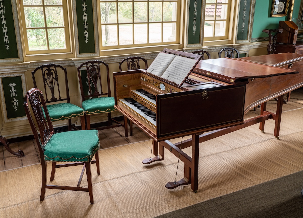Mount Vernon Piano