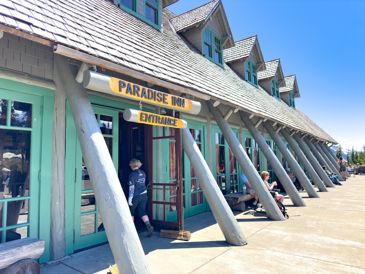 Paradise Inn Entranc