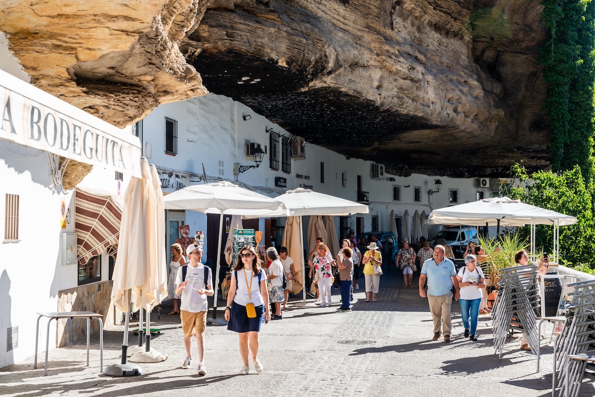 Setenil de las Bodegas Street