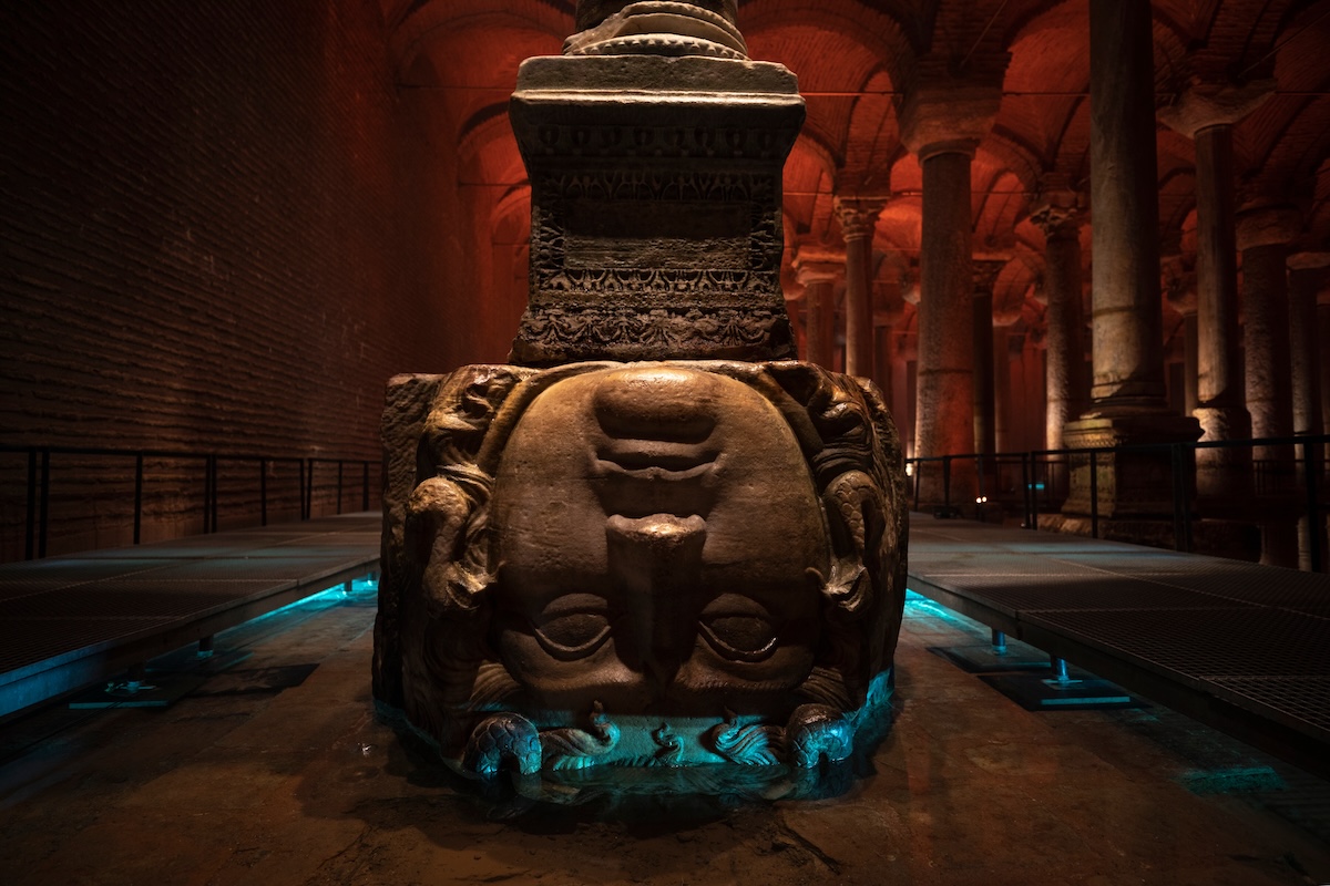 Basilica Cistern Statue