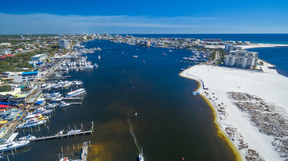 Destin skyline