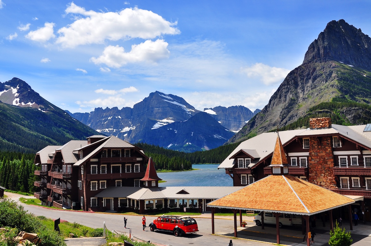 Many Glacier Hotel