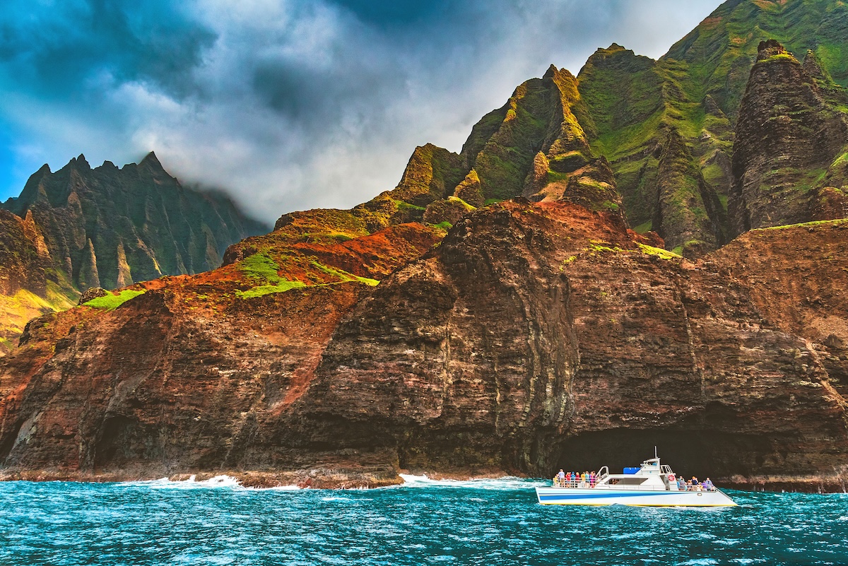 NÄ Pali Coast State Wilderness Park