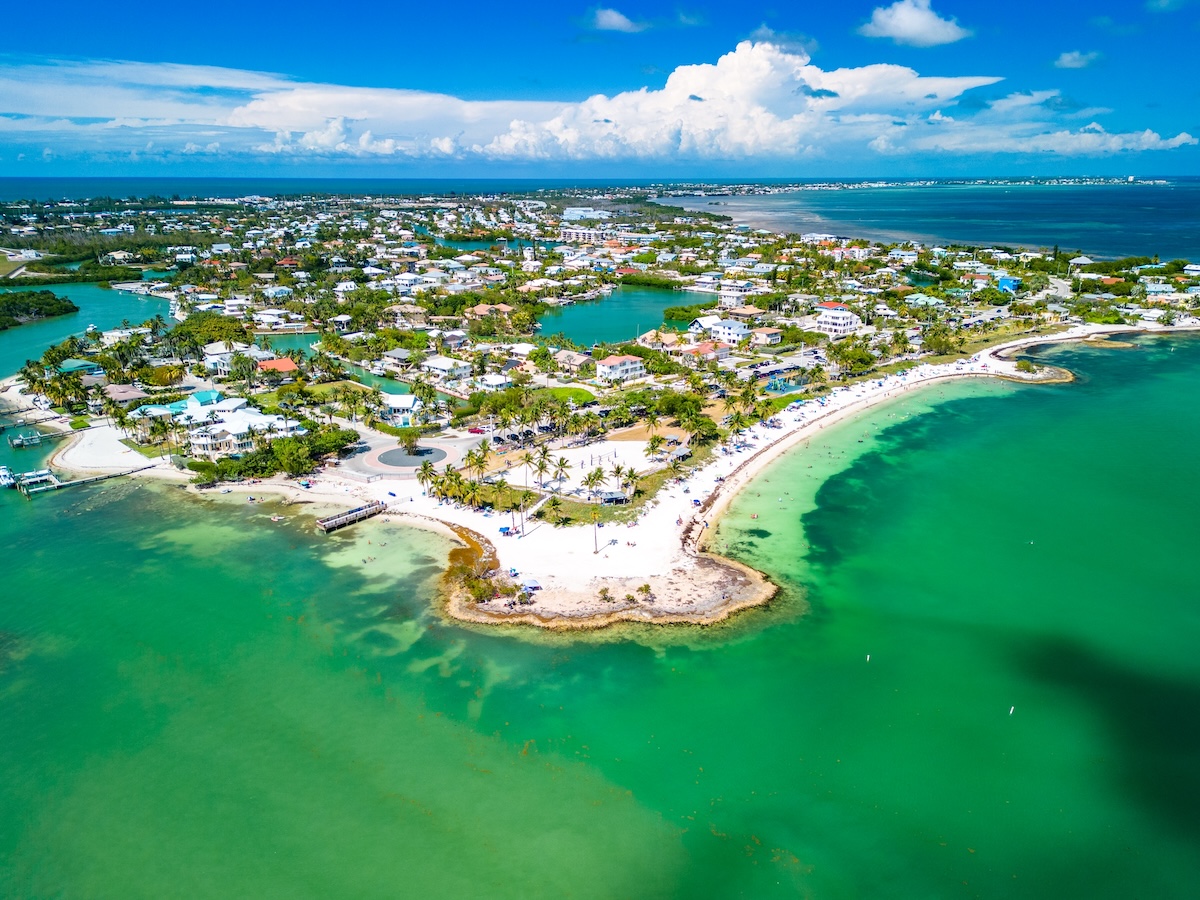 Sombrero Beach
