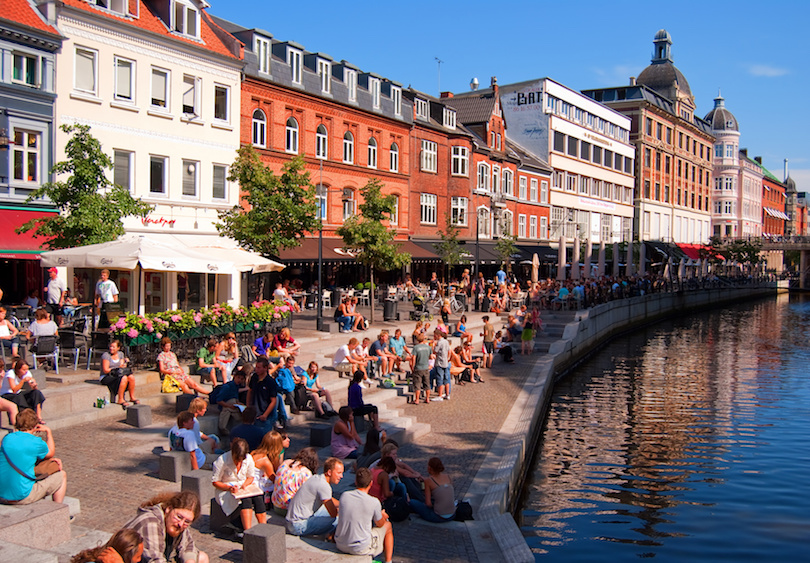 10 mejores lugares para visitar en Dinamarca (con mapa)
