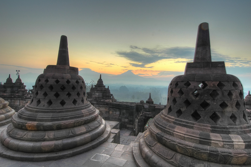 https://www.touropia.com/gfx/d/best-places-to-visit-in-indonesia/yogyakarta.jpg?v=122f4dcc4f099d995588680eb74f59ea