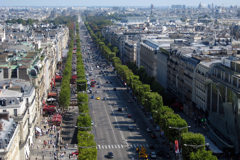 Champs-Elysees