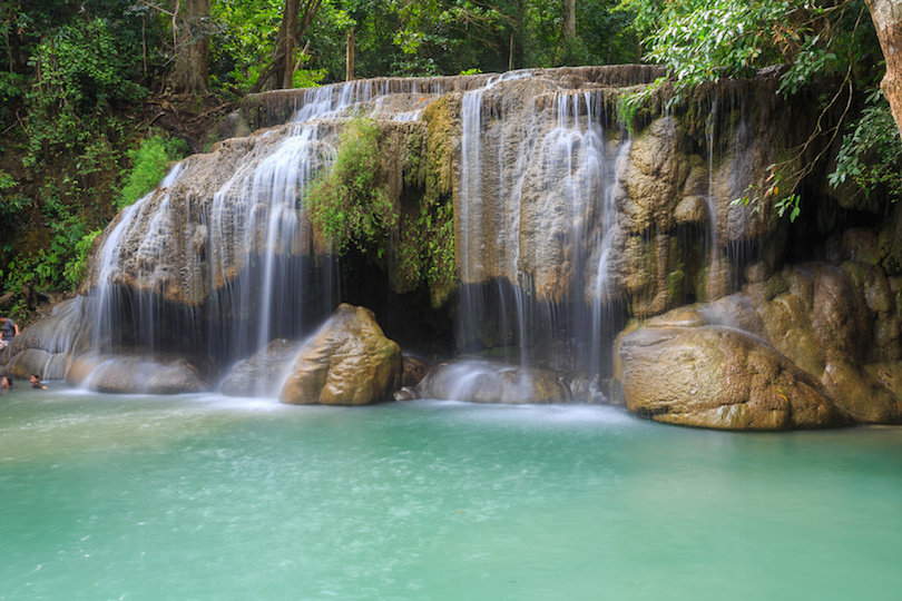 https://www.touropia.com/gfx/d/top-attractions-in-thailand/erawan_falls.jpg?v=1