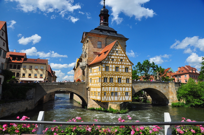 tourist attractions in german translation