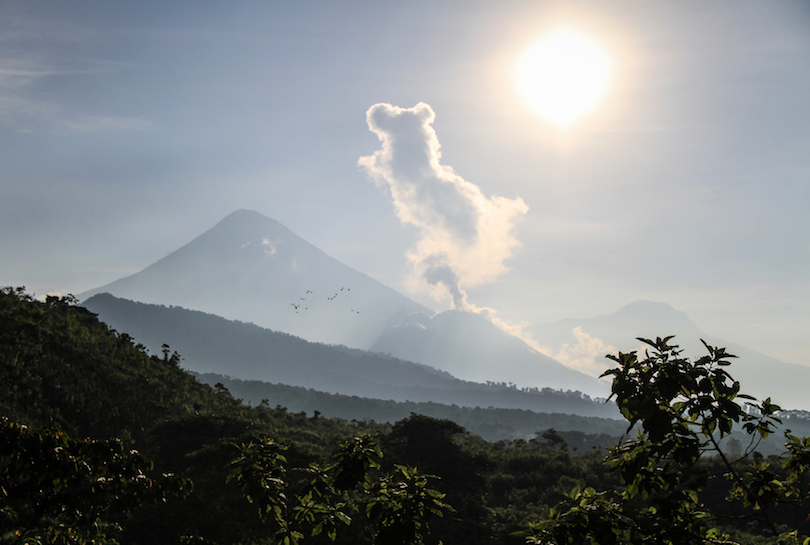 10 آتشفشان شگفت انگیز در گواتمالا